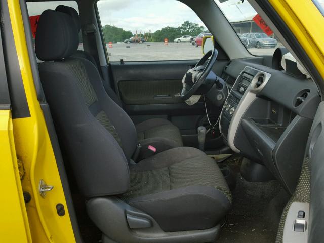 JTLKT324454013890 - 2005 TOYOTA SCION XB Sarı foto 5