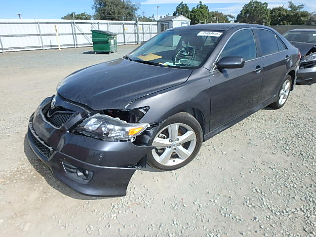 4T1BK3EK2BU126317 - 2011 TOYOTA CAMRY CHARCOAL photo 2