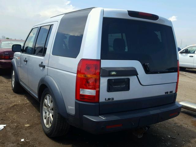 SALAE25445A329968 - 2005 LAND ROVER LR3 SE GRAY photo 3