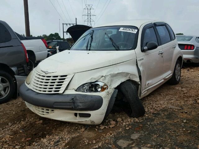 3C4FY48BX2T346210 - 2002 CHRYSLER PT CRUISER WHITE photo 2