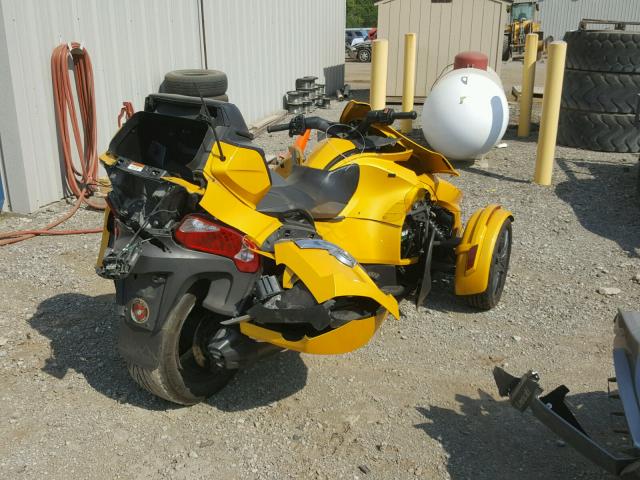 2BXNBDD12EV007627 - 2014 CAN-AM SPYDER ROA YELLOW photo 4