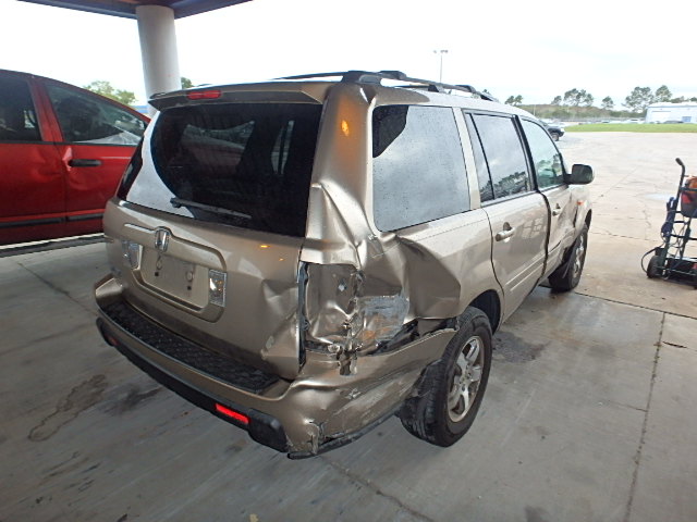 5FNYF28646B050755 - 2006 HONDA PILOT EX GOLD photo 4