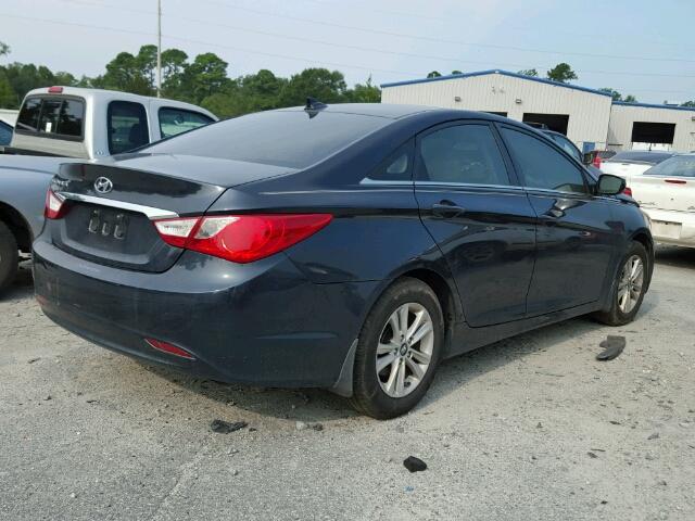 5NPEB4AC3DH540354 - 2013 HYUNDAI SONATA GLS BLACK photo 4