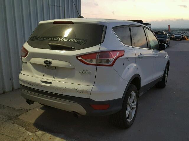 1FMCU0GX4EUB86156 - 2014 FORD ESCAPE SE WHITE photo 4