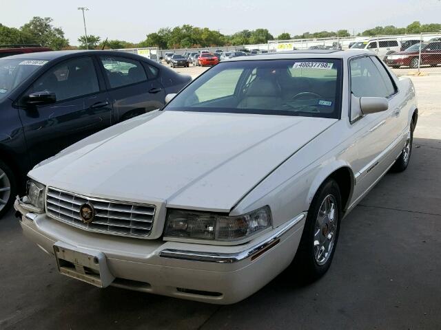 1G6EL12Y0VU600428 - 1997 CADILLAC ELDORADO WHITE photo 2