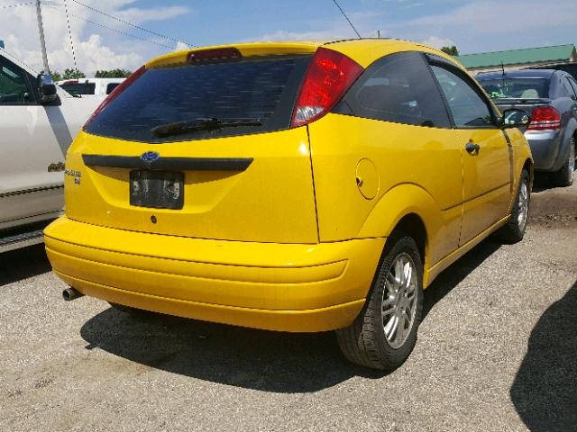 1FAFP31N47W184938 - 2007 FORD FOCUS ZX3 YELLOW photo 4