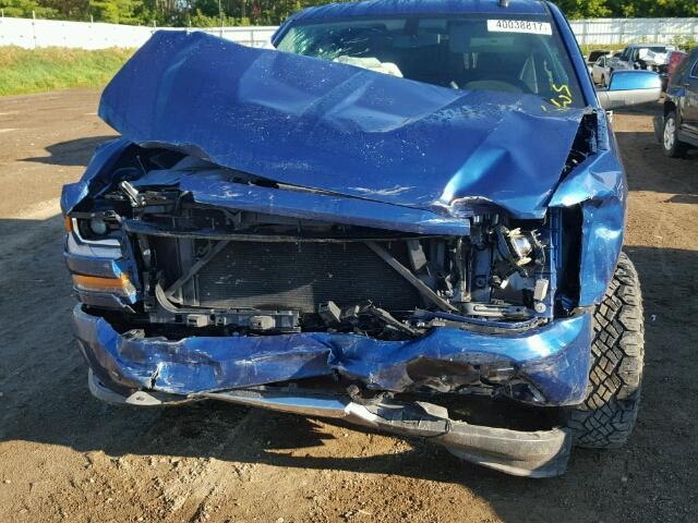 1GCVKREC2GZ255522 - 2016 CHEVROLET SILVERADO BLUE photo 9