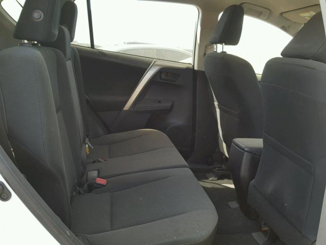 JTMZFREV2FD066243 - 2015 TOYOTA RAV4 LE Սպիտակ լուսանկար 2