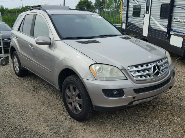 4JGBB86E47A151394 - 2007 MERCEDES-BENZ ML 350 SILVER photo 1