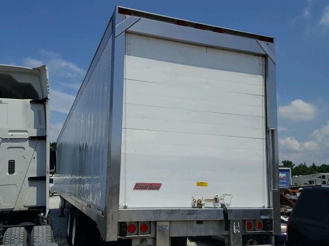 1GRAA06226S703967 - 2006 OTHE TRAILER WHITE photo 3