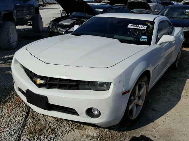 2G1FC1EV9A9221074 - 2010 CHEVROLET CAMARO LT WHITE photo 2