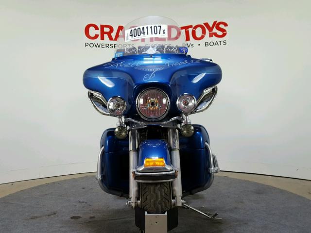 1HD1FCW1X5Y606062 - 2005 HARLEY-DAVIDSON FLHTCUI Көк фото 3