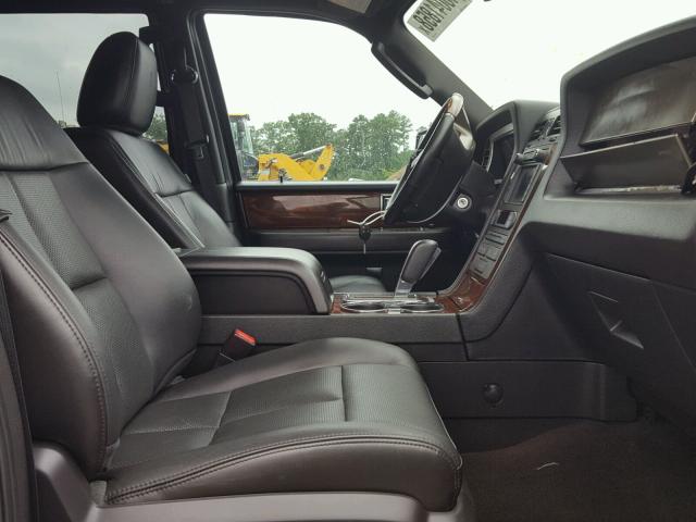 5LMJJ3J51DEL03268 - 2013 LINCOLN NAVIGATOR BLACK photo 5