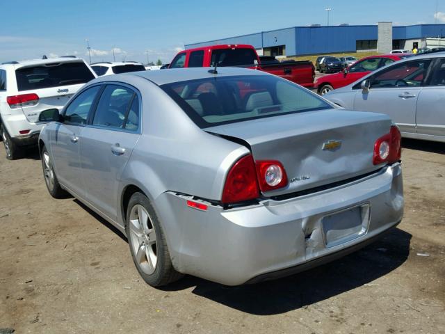 1G1ZB5EB1AF213216 - 2010 CHEVROLET MALIBU LS Gümüş foto 3