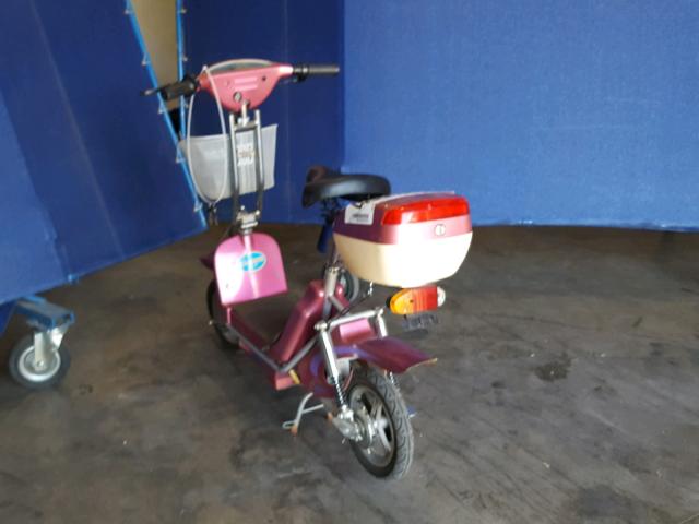 818967009216 - 2004 OTHE MOPED PINK photo 3