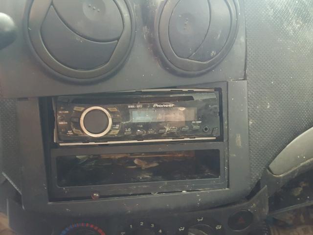 KL1TD56617B111754 - 2007 CHEVROLET AVEO BASE Szary zdjęcie 9