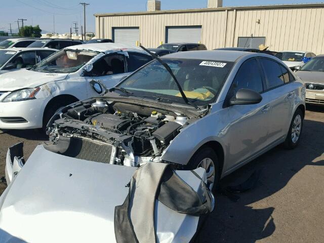 1G1PA5SH3F7266343 - 2015 CHEVROLET CRUZE LS SILVER photo 2