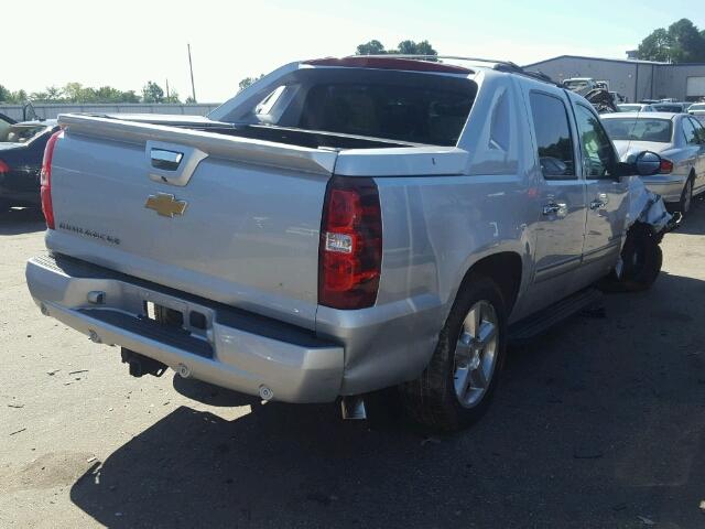 3GNMCEE01CG178599 - 2012 CHEVROLET AVALANCHE RED photo 4