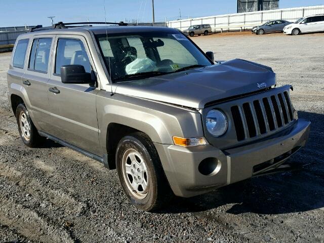 1J8FT28027D358360 - 2007 JEEP PATRIOT SP GOLD photo 1