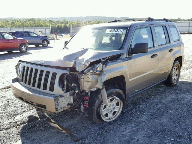 1J8FT28027D358360 - 2007 JEEP PATRIOT SP GOLD photo 2