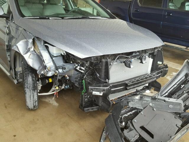 5NPE34AF8HH459203 - 2017 HYUNDAI SONATA SILVER photo 9