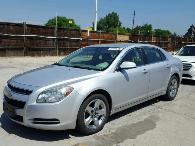 1G1ZH57B69F240306 - 2009 CHEVROLET MALIBU 1LT 银色 照片 2