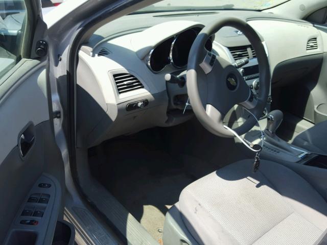 1G1ZH57B69F240306 - 2009 CHEVROLET MALIBU 1LT 银色 照片 9