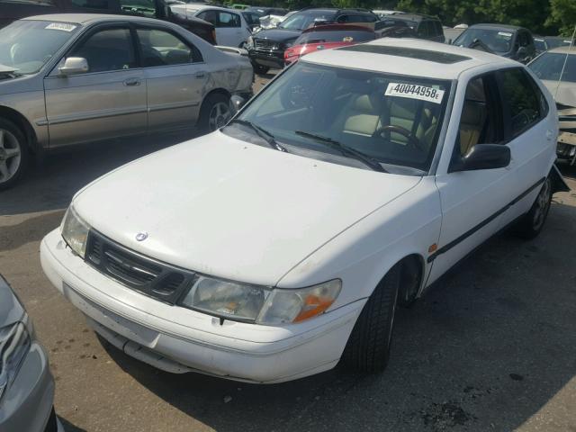 YS3DF55N2V2002984 - 1997 SAAB 900 SE TUR WHITE photo 2