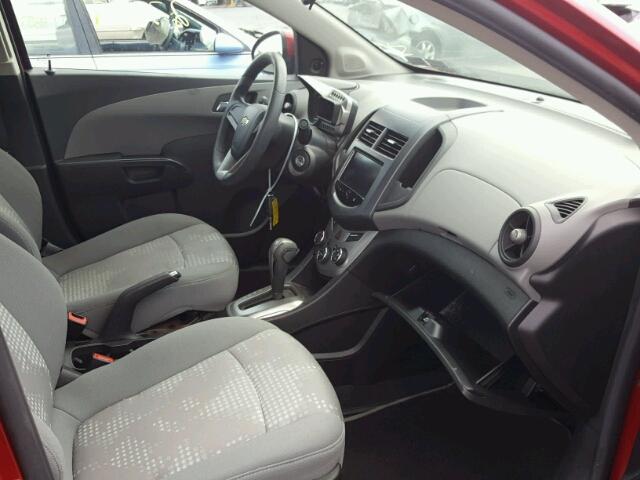 1G1JA5SG2D4140115 - 2013 CHEVROLET SONIC LS 红色 照片 5