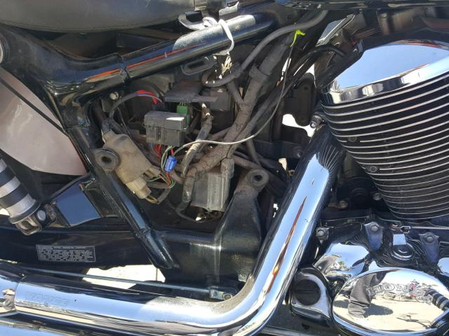 JH2RC4478YK300244 - 2000 HONDA VT750 CD2 双色 照片 9