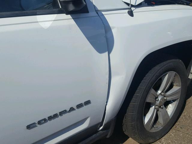 1J4NT1FB1BD236318 - 2011 JEEP COMPASS SP WHITE photo 9