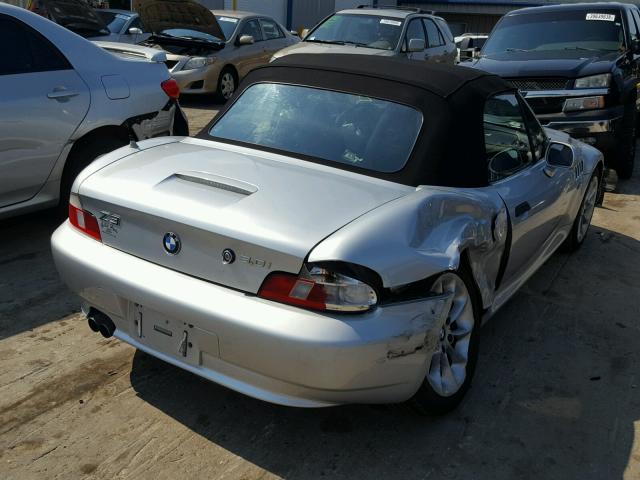 WBACN53441LJ59630 - 2001 BMW Z3 3.0 GRAY photo 4