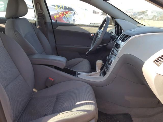 1G1ZB5E15BF315899 - 2011 CHEVROLET MALIBU LS Boz foto 5