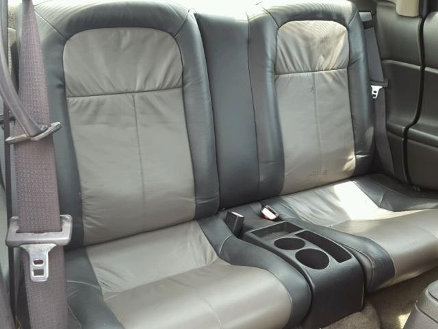 1G8ZY147X2Z296084 - 2002 SATURN SC2 SILVER photo 6