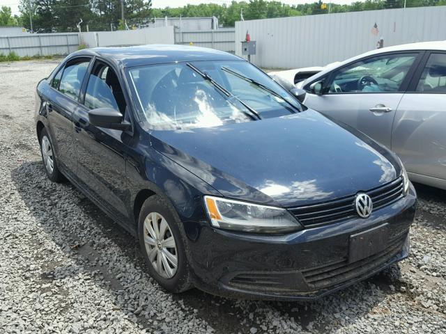 3VW1K7AJ0BM392666 - 2011 VOLKSWAGEN JETTA BASE 黑色 照片 1