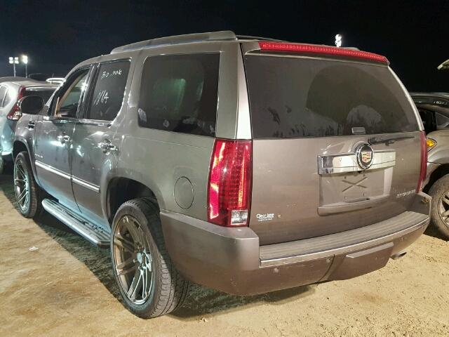 1GYS3BEFXER106784 - 2014 CADILLAC ESCALADE L BROWN photo 3