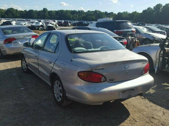 KMHJF35F5YU923477 - 2000 HYUNDAI ELANTRA SILVER photo 3