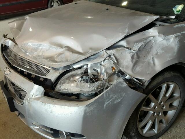 1G1ZE5E07CF245502 - 2012 CHEVROLET MALIBU LTZ 银色 照片 9