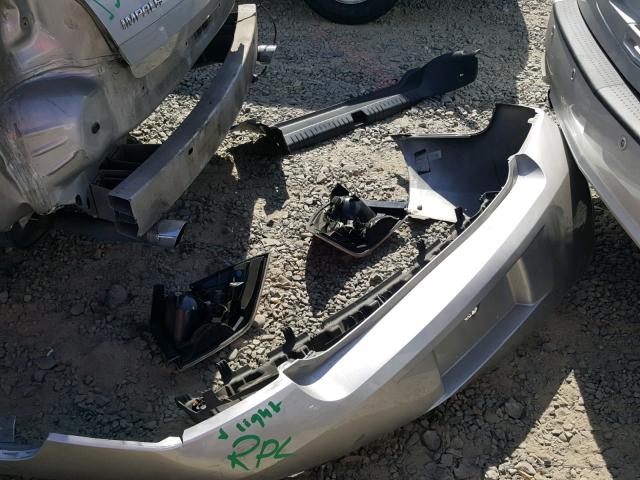 2G1WD58C089128520 - 2008 CHEVROLET IMPALA SUP 银色 照片 9