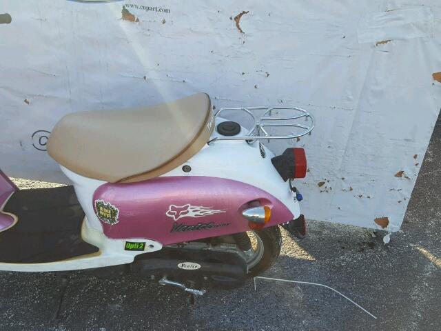 5F01T25A09C901263 - 2009 TWIS SCOOTER PINK photo 6