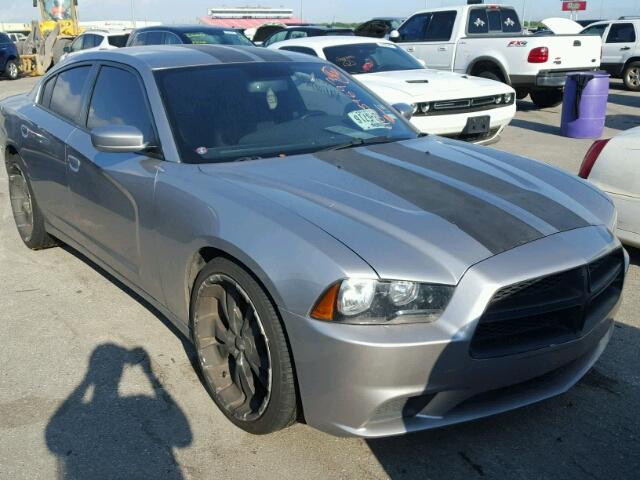 2C3CDXBG3DH594528 - 2013 DODGE CHARGER SE SILVER photo 1