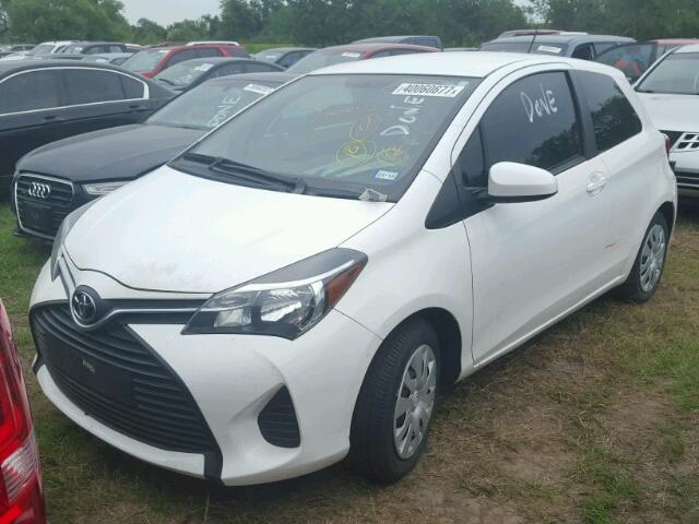 VNKJTUD35FA026885 - 2015 TOYOTA YARIS WHITE photo 2