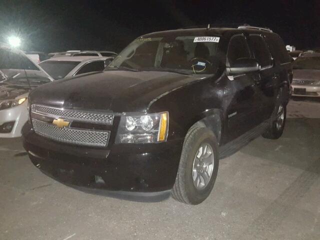 1GNSCAE06CR305900 - 2012 CHEVROLET TAHOE BLACK photo 2