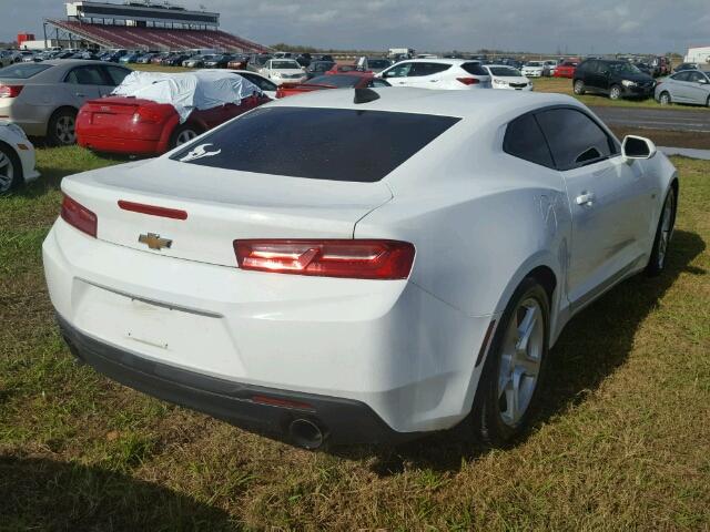 1G1FB1RS7G0136286 - 2016 CHEVROLET CAMARO WHITE photo 4