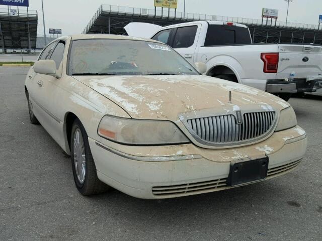 1LNHM82V46Y610598 - 2006 LINCOLN TOWN CAR S WHITE photo 1