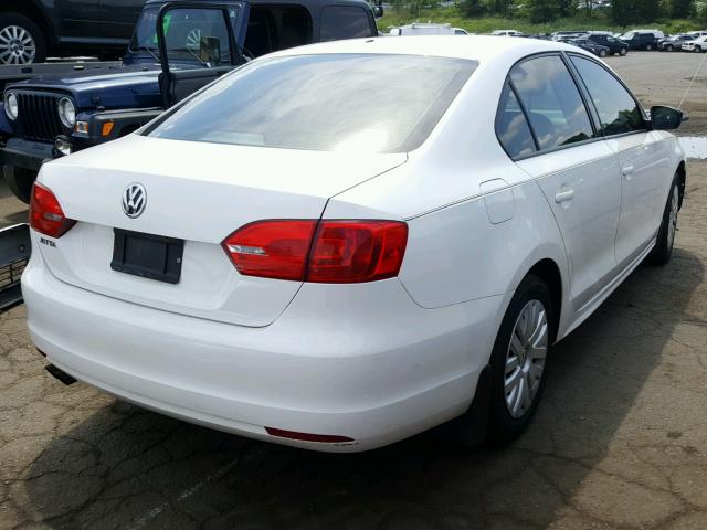 3VW2K7AJXCM322694 - 2012 VOLKSWAGEN JETTA BASE 白色 照片 4