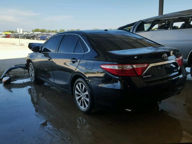 4T1BK1FKXGU570443 - 2016 TOYOTA CAMRY XSE BLACK photo 3