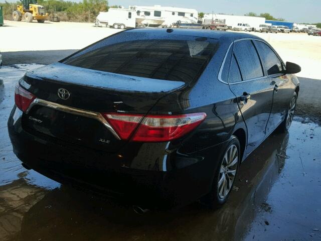 4T1BK1FKXGU570443 - 2016 TOYOTA CAMRY XSE BLACK photo 4