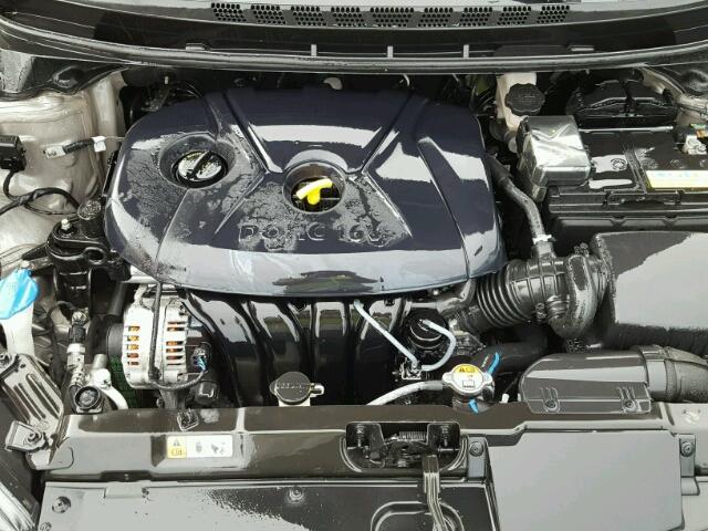 5NPDH4AE5GH715199 - 2016 HYUNDAI ELANTRA SILVER photo 7