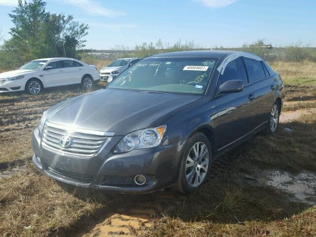 4T1BK36B88U278755 - 2008 TOYOTA AVALON XL GRAY photo 2